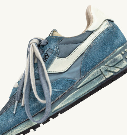 AUTRY Woman REELWIND SUPER VINTAGE SNEAKERS IN MALLARD BLUE AND WHITE SUEDE AND NYLON