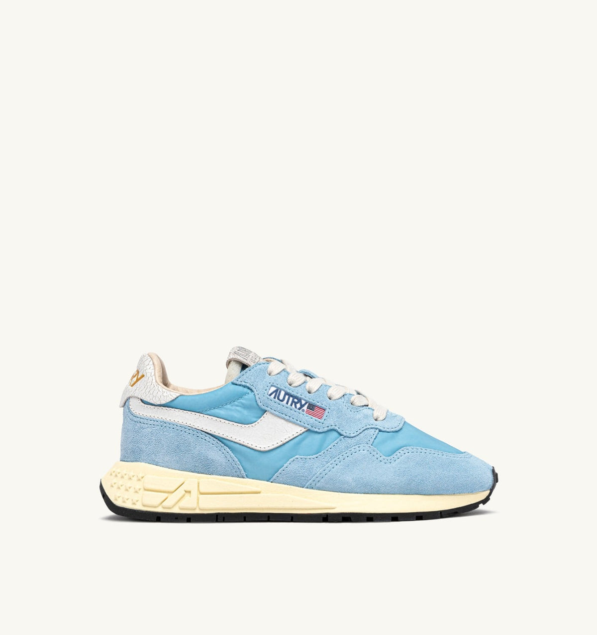 AUTRY Woman REELWIND LOW SNEAKERS IN WHITE AND FORGET ME NOT NYLON AND SUEDE
