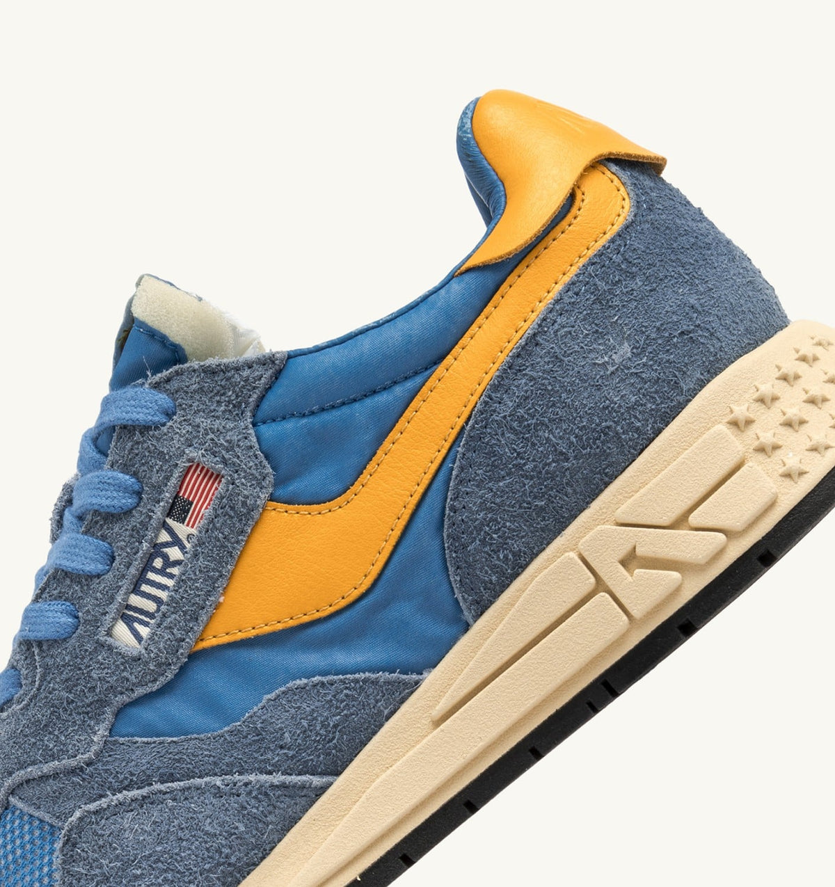 AUTRY Woman REELWIND LOW SNEAKERS IN NYLON AND SUEDE COLOR CENBLE AND GOLD FUSION