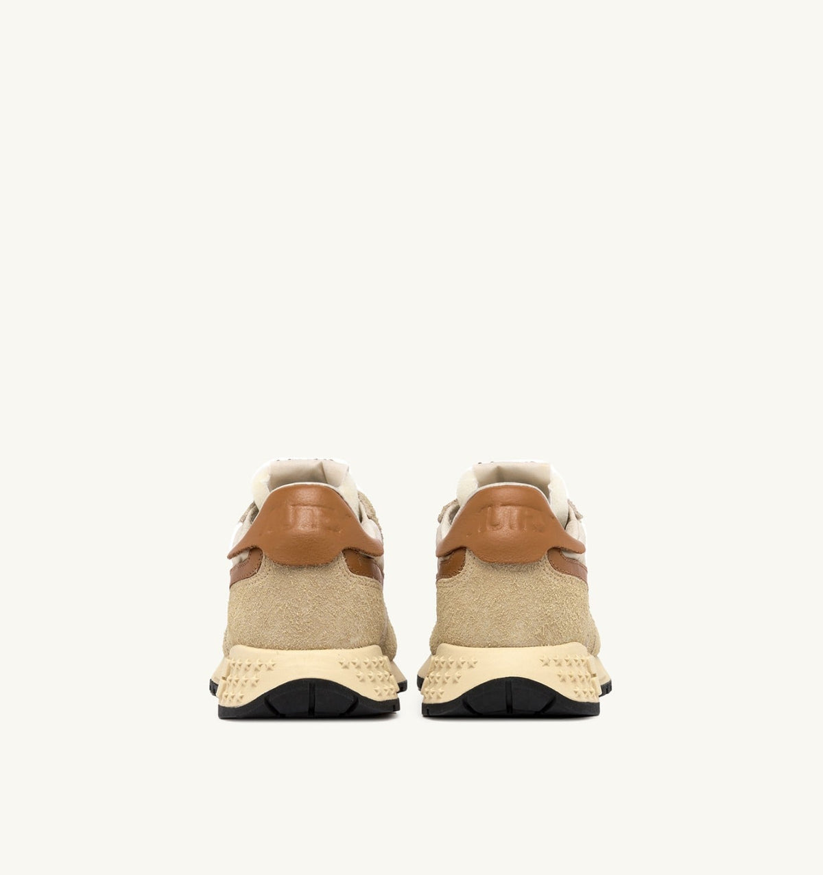 AUTRY Woman REELWIND LOW SNEAKERS IN ECRU AND CATHAY SPICE SUEDE AND NYLON