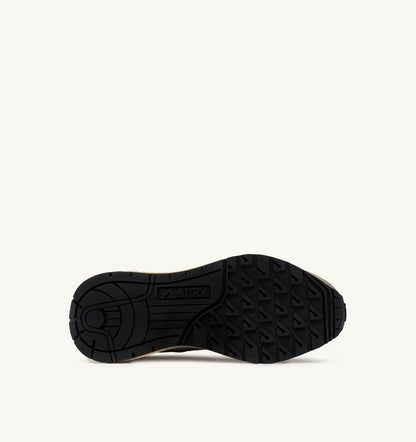 AUTRY Woman REELWIND LOW SNEAKERS IN ROSEATE AND ROSE SUEDE AND NYLON
