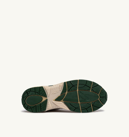 AUTRY Woman HYPERWAY SNEAKERS IN FIG AND WHITE MESH AND SUEDE