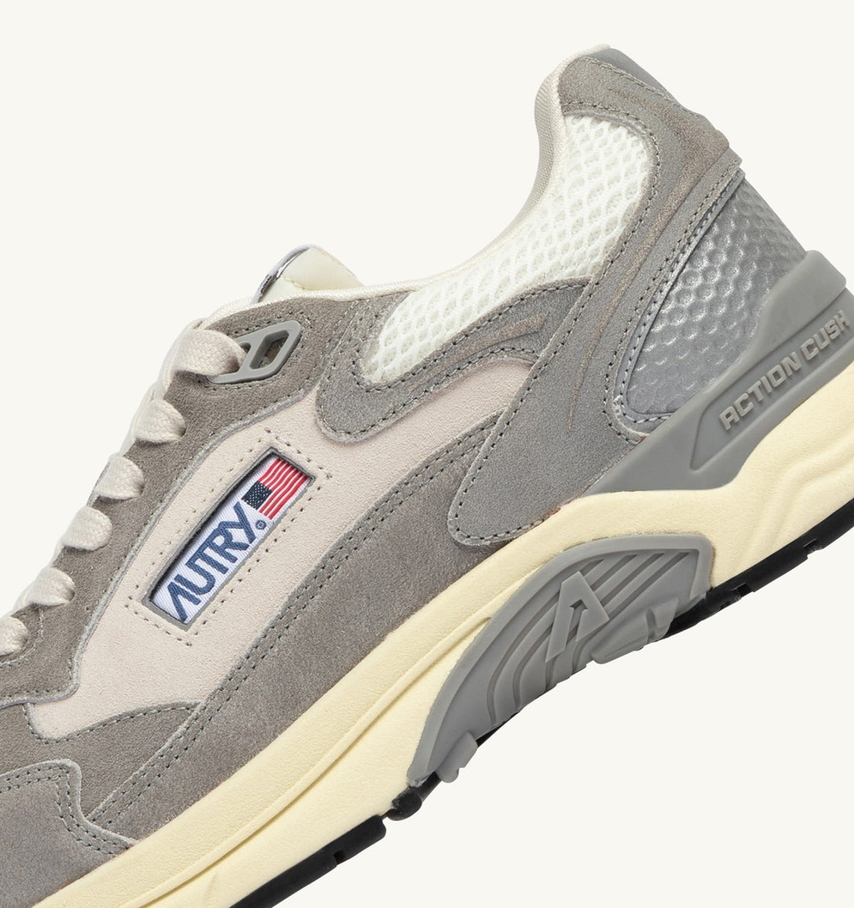 AUTRY Woman HYPERWAY SNEAKERS IN WHITE AND LEAD GRAY MESH AND SUEDE