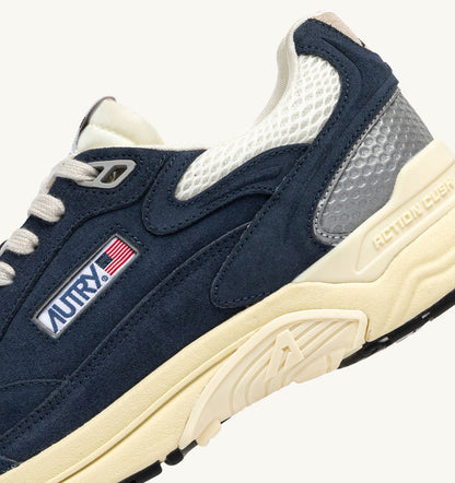 AUTRY Woman HYPERWAY SNEAKERS IN BLUETTE AND MARSHMALLOW MESH AND SUEDE