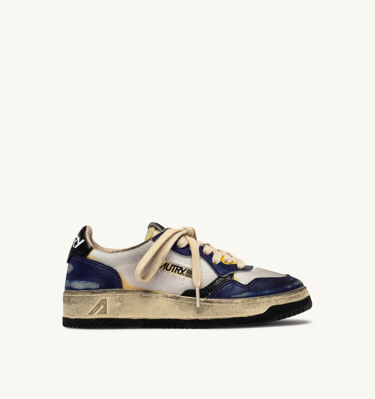 AUTRY Man MEDALIST LOW SUPER VINTAGE SNEAKERS IN WHITE AND TANZANITE LEATHER AND DRAGON MESH