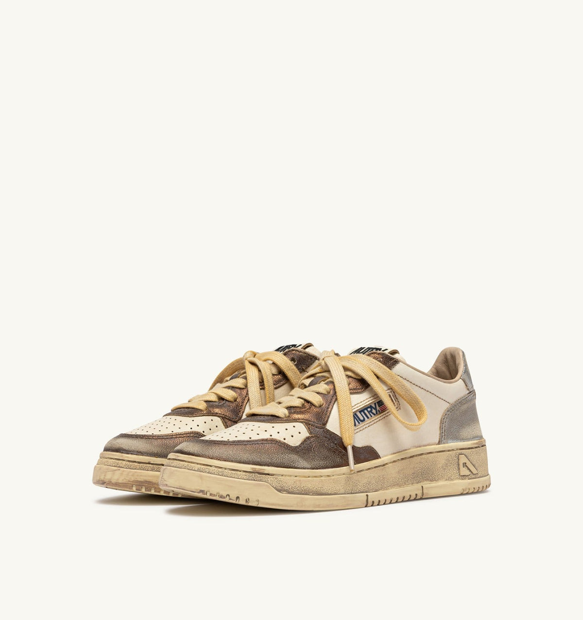 AUTRY Man MEDALIST LOW SUPER VINTAGE SNEAKERS IN CHOCOLATE AND SILVER LEATHER