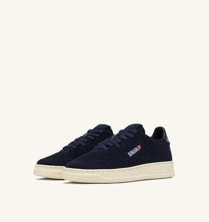 AUTRY Man MEDALIST EASEKNIT LOW SNEAKERS IN SPACE BLUE KNIT