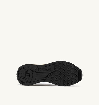 AUTRY Man REELWIND SUPER VINTAGE SNEAKERS IN WHITE AND BLACK SUEDE AND NYLON