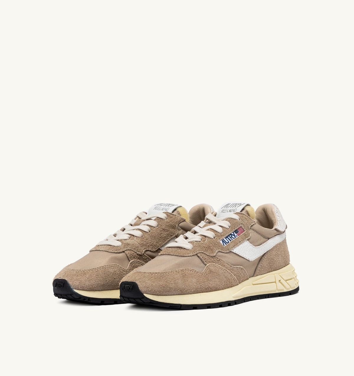 AUTRY Man REELWIND LOW SNEAKERS IN PEPPER AND WHITE NYLON AND SUEDE