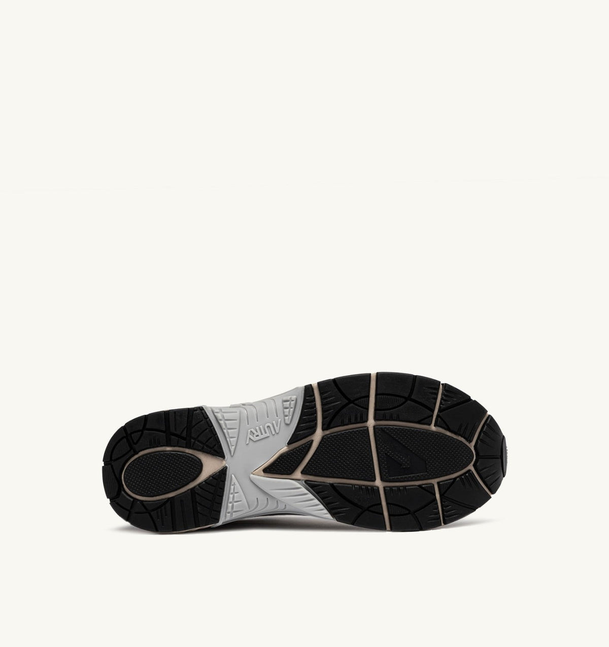 AUTRY Man HYPERWAY SNEAKERS IN SILVER, WHITE AND IRISH CREAM SYNTHETIC LEATHER AND MESH