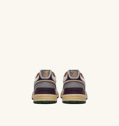 AUTRY Man HYPERWAY SNEAKERS IN WHITE AND FIG SUEDE AND MESH