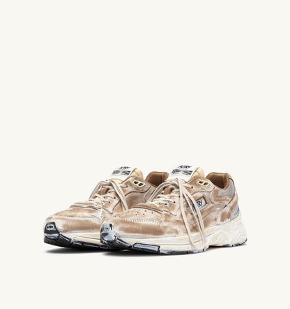 AUTRY Man HYPERWAY SUPER VINTAGE SNEAKERS IN MILKSHAKE AND SILVER SUEDE