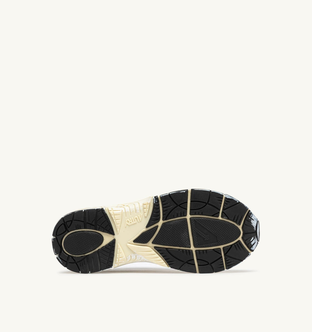 AUTRY Man HYPERWAY SUPER VINTAGE SNEAKERS IN YELLOW AND SILVER SUEDE