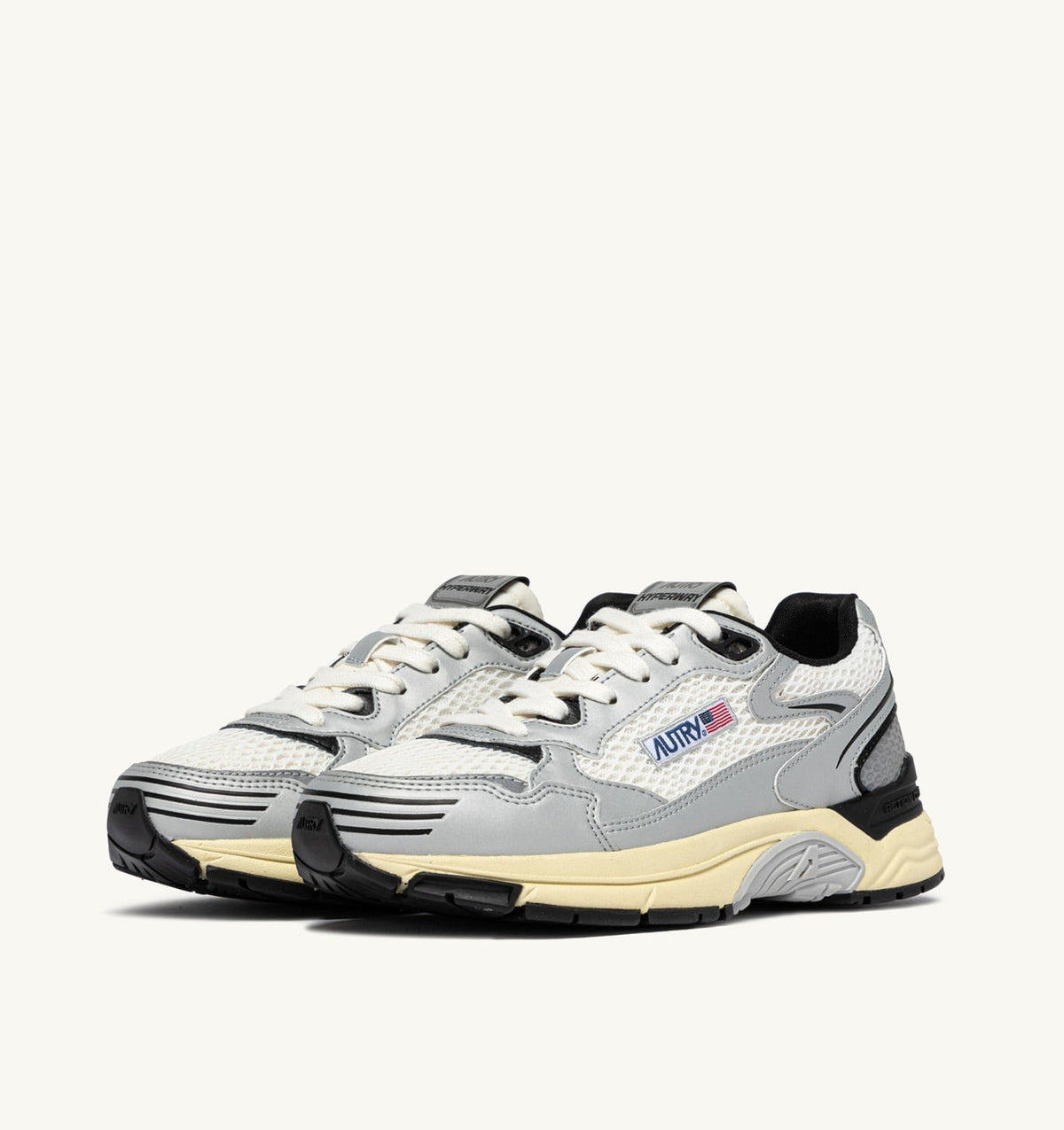 AUTRY Man HYPERWAY SNEAKERS IN WHITE SILVER AND BLACK SYNTHETIC LEATHER AND MESH