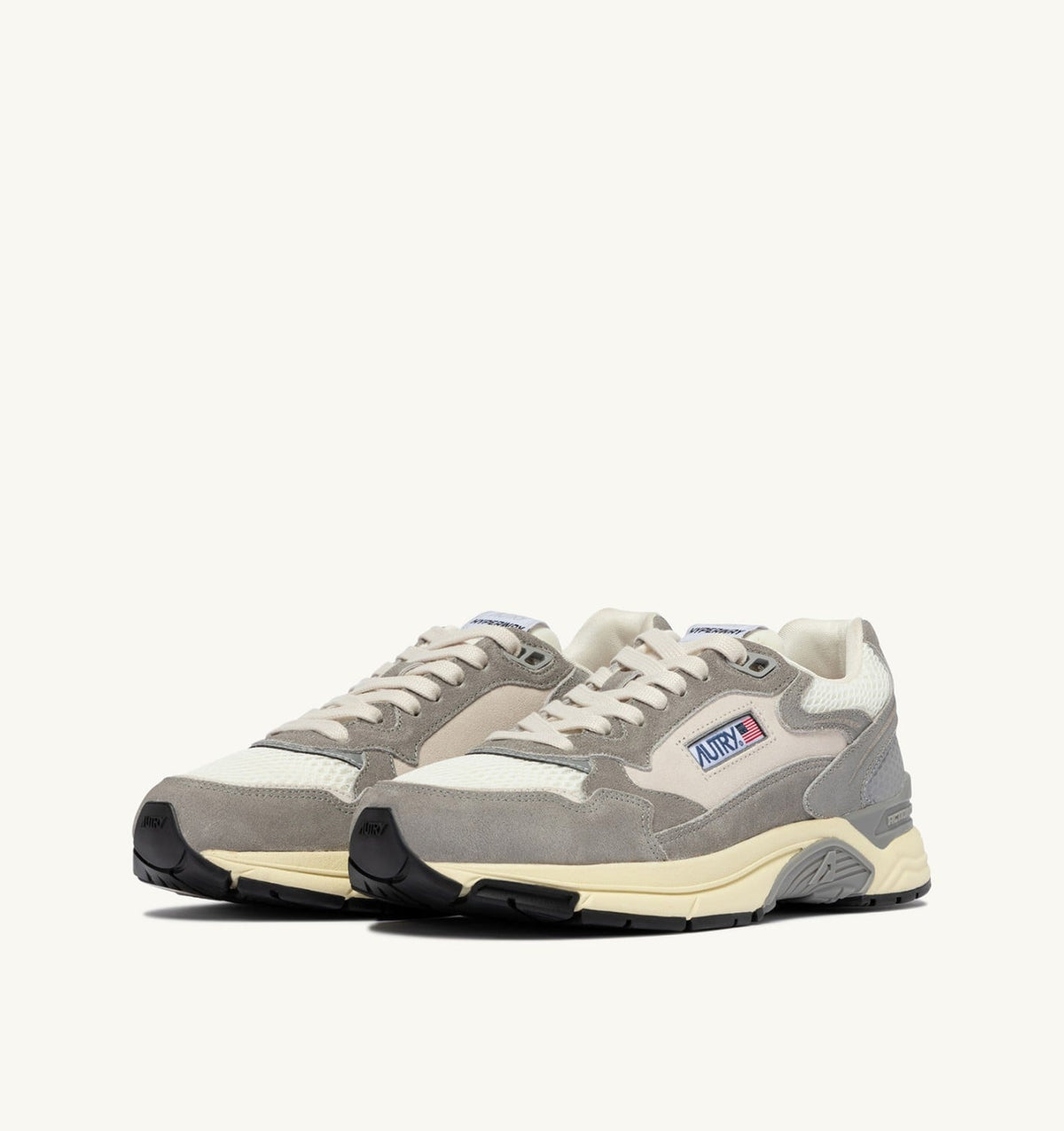 AUTRY Man HYPERWAY SNEAKERS IN WHITE AND LEAD GRAY MESH AND SUEDE