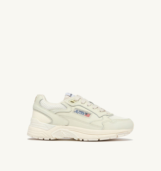 AUTRY Man HYPERWAY SNEAKERS IN WHISPER WHITE MESH AND NAPA LEATHER