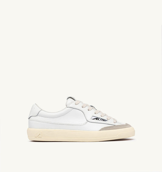 AUTRY Man WINDSCAPE LOW SNEAKERS IN WHITE LEATHER