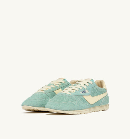 AUTRY Man WINDSPIN SNEAKERS IN JASMINE AND RUTABAGA SUEDE AND LEATHER
