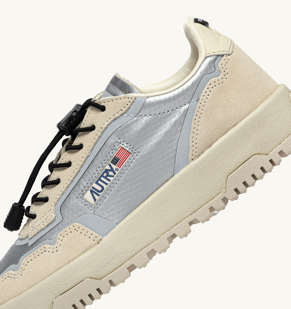 AUTRY Man WILDPACE LOW SNEAKERS IN WHITE AND SILVER FABRIC AND SUEDE