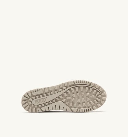 AUTRY Man WILDPACE LOW SNEAKERS IN ELM AND WHITE CORDURA AND SUEDE