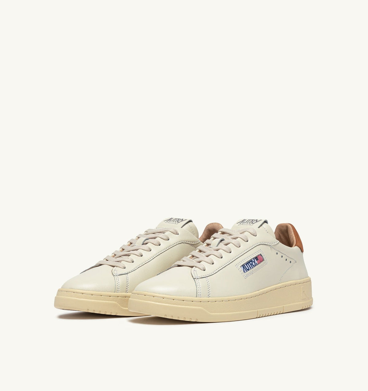 AUTRY Man DALLAS LOW SNEAKERS IN MARSHMALLOW AND BROWN SUGAR LEATHER