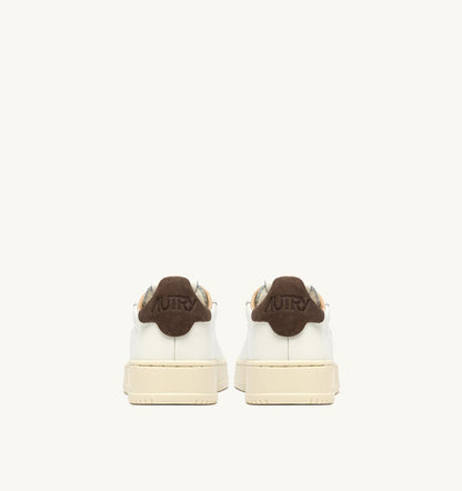 AUTRY Man DALLAS LOW SNEAKERS IN TEAK AND MARSHMALLOW LEATHER