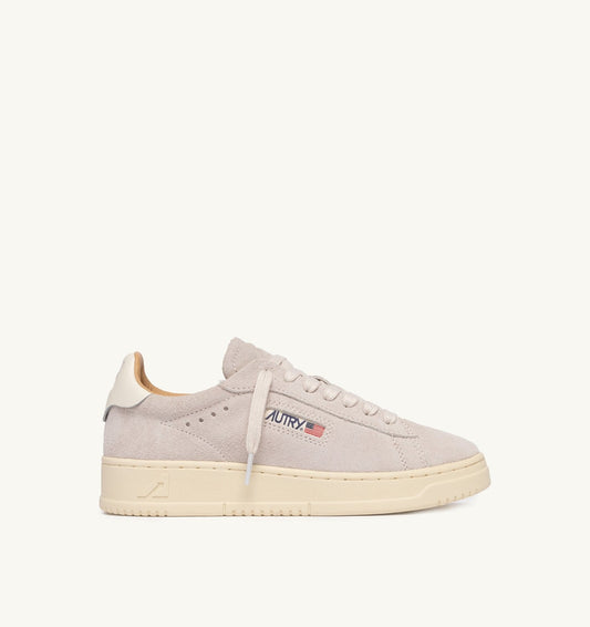 AUTRY Man DALLAS LOW SNEAKERS IN WHITE SUEDE