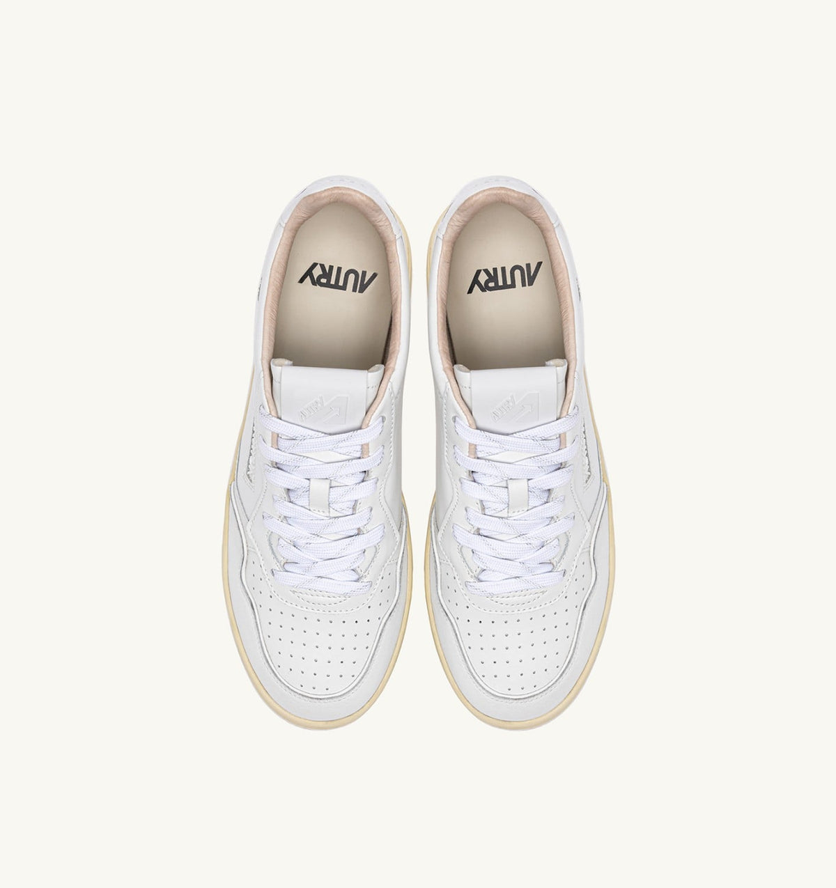 AUTRY Man GOLF LOW SNEAKERS IN WHITE LEATHER