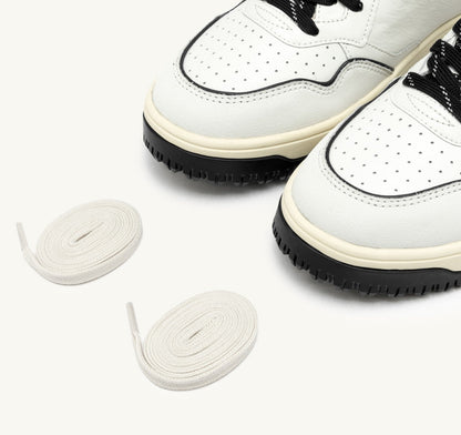 AUTRY Man GOLF LOW SNEAKERS IN LEATHER COLOR WHITE AND BLACK