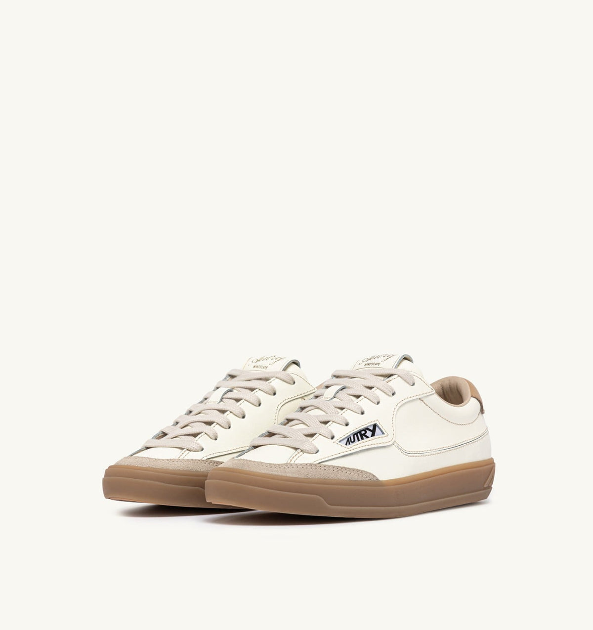 AUTRY Woman WINDSCAPE LOW SNEAKERS IN MARSHMALLOW AND TAN LEATHER