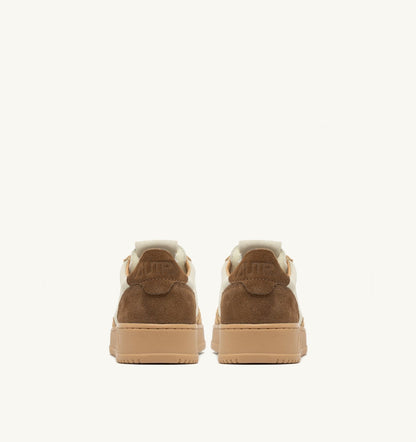 AUTRY Man MEDALIST LOW TRICOLOR SNEAKERS IN TUNDRA EGG AND PEANUT SUEDE