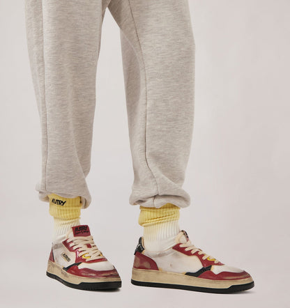 AUTRY Man MEDALIST LOW SUPER VINTAGE SNEAKERS IN RED LEATHER AND WHITE MESH