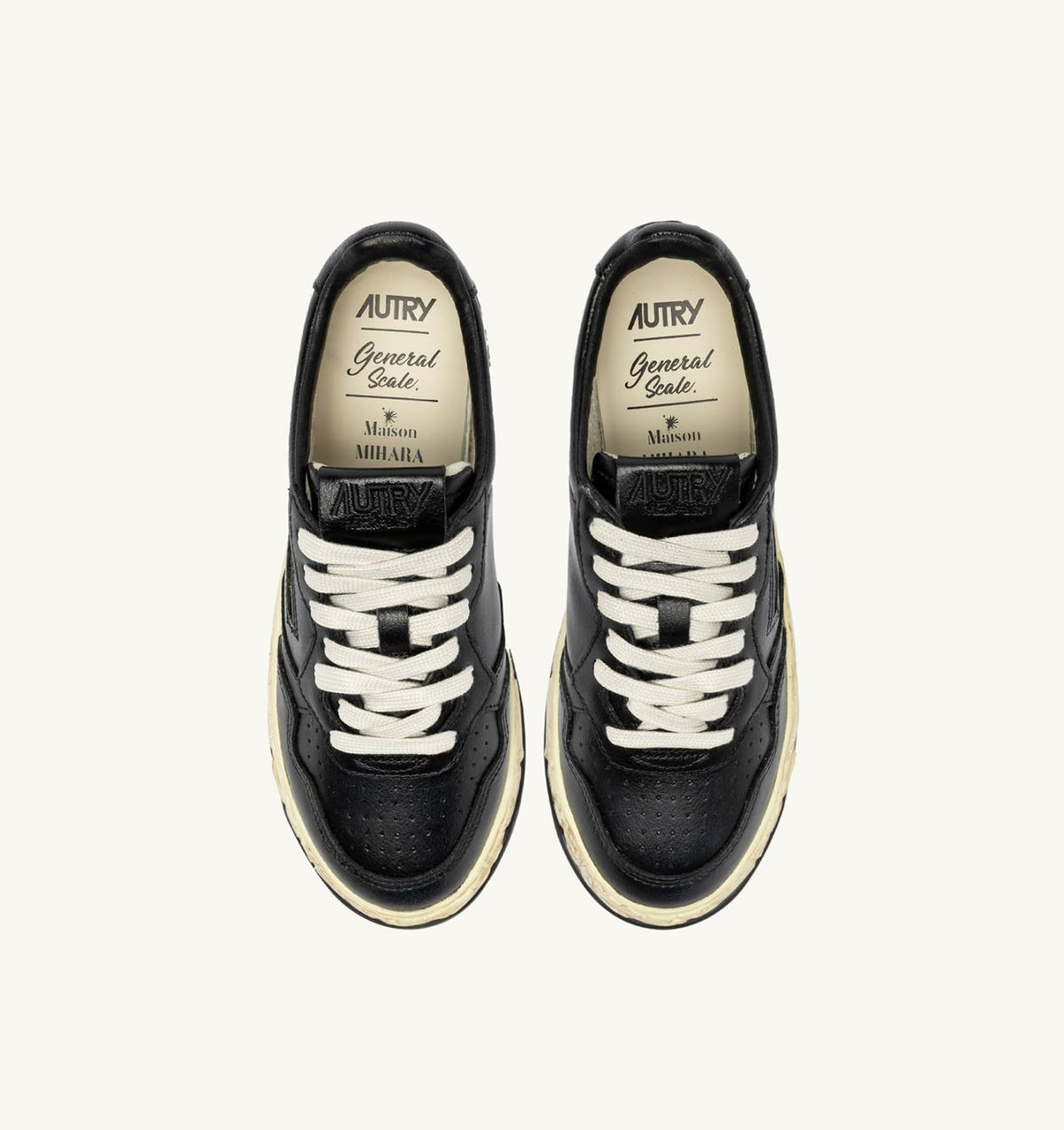 AUTRY Man MEDALIST LOW SUPER VINTAGE 'Autry x Maison MIHARA YASUHIRO General Scale.' SNEAKERS IN BLACK LEATHER