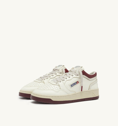 AUTRY Man MED-WAY SNEAKERS IN LEATHER COLOR MARSHMALLOW AND SYRAH