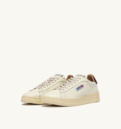 AUTRY Woman DALLAS LOW SNEAKERS IN MARSHMALLOW AND FIG LEATHER