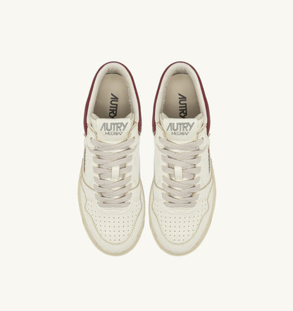 AUTRY Woman MED-WAY SNEAKERS IN LEATHER COLOR MARSHMALLOW AND SYRAH