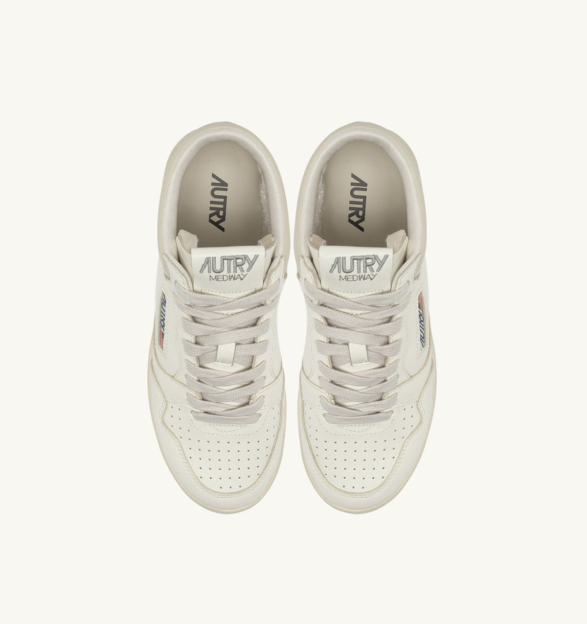 AUTRY Woman MED-WAY SNEAKERS IN LEATHER COLOR MARSHMALLOW AND WHITE