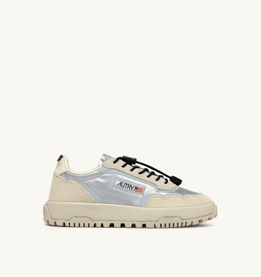 AUTRY Woman WILDPACE LOW SNEAKERS IN WHITE AND SILVER FABRIC AND SUEDE