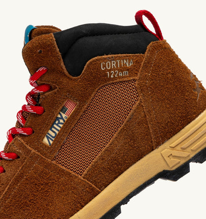 AUTRY Woman MALGA CORTINA IN CHESTNUT AND FLAME SCARLET SUEDE