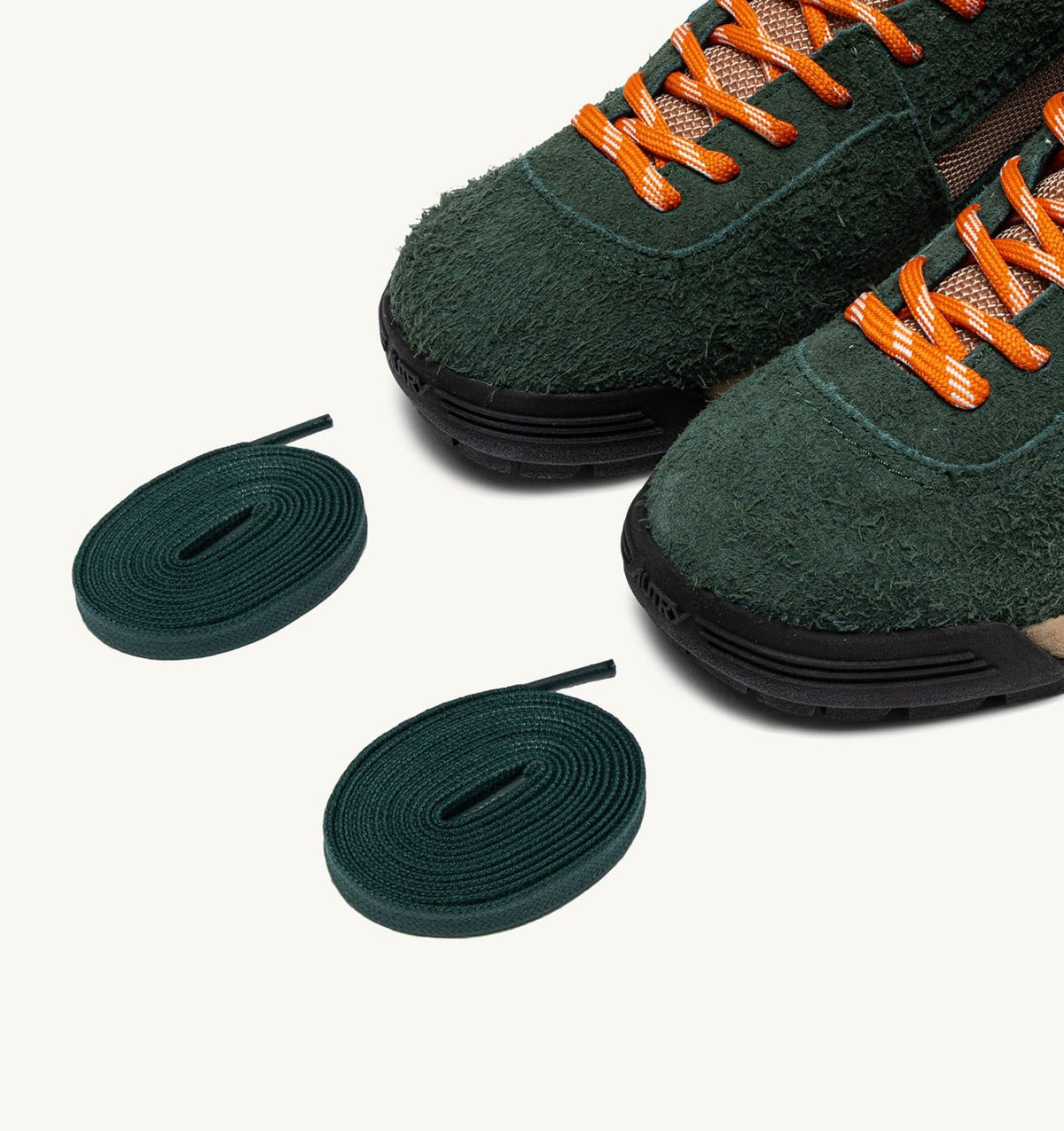 AUTRY Woman MALGA COURCHEVEL IN PINE AND ORANGE OCHRE SUEDE