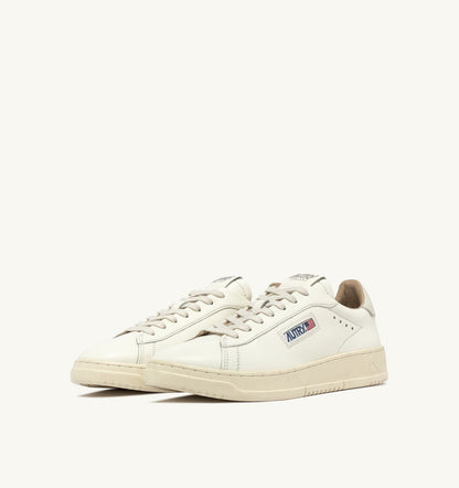 AUTRY Woman DALLAS LOW SNEAKERS IN WHITE LEATHER