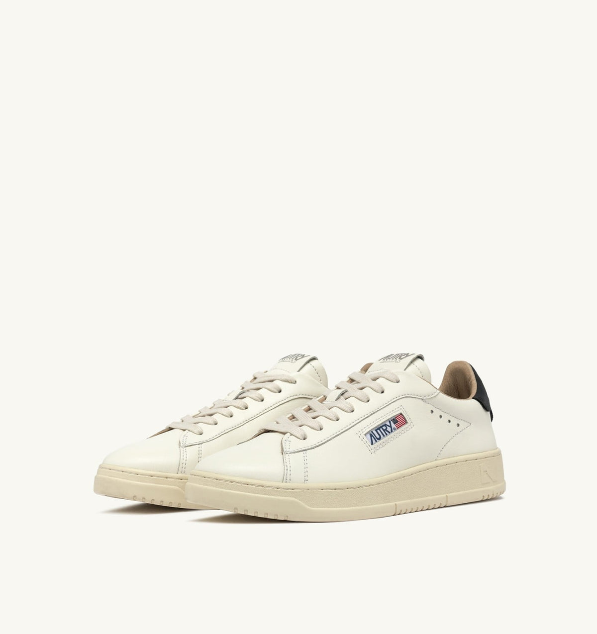 AUTRY Woman DALLAS LOW SNEAKERS IN WHITE AND SPACE LEATHER